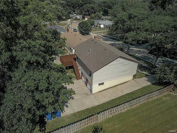 2nd image of 12129 Wesland Dr