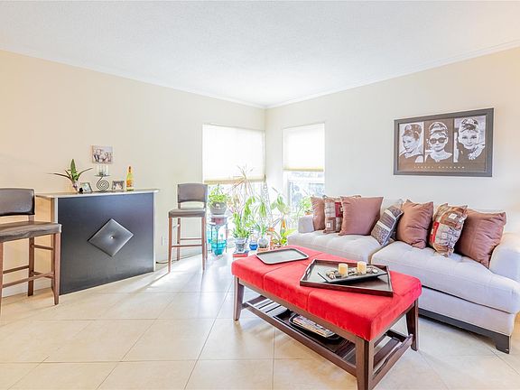 5th image of 224 Hibiscus Avenue #250
