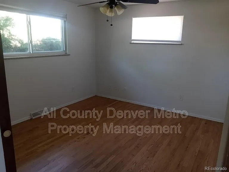 1610 S Allison St — Photo 9