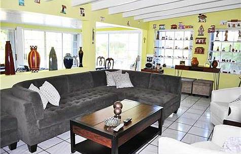 5th image of 1137 Aduana Ave