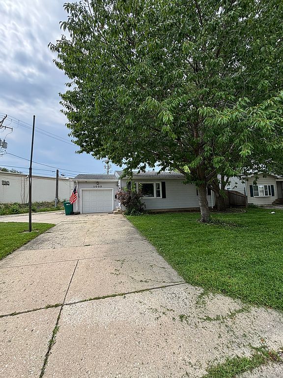 1005 Frederick St - Property Image