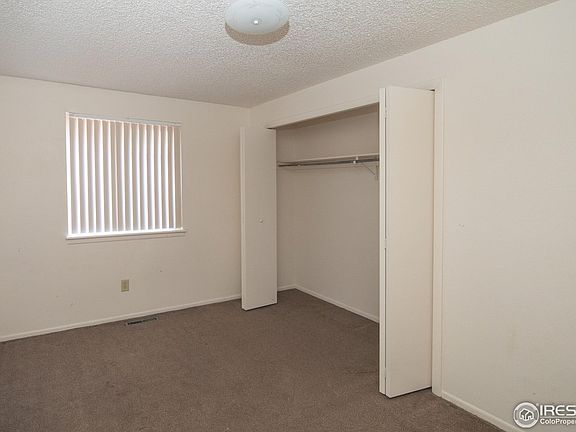4th image of 208-210 E Saint Clair Ave