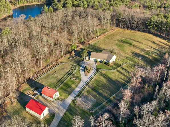 469 Clark Hill Road, New Boston, NH 03070