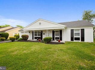 51 Elmwood Ln, Willingboro, NJ 08046