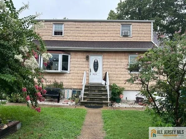 29 Harrison Ave, Edison, NJ 08837