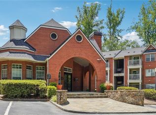 1003 Chastain Park Ct NE, Atlanta, GA 30342