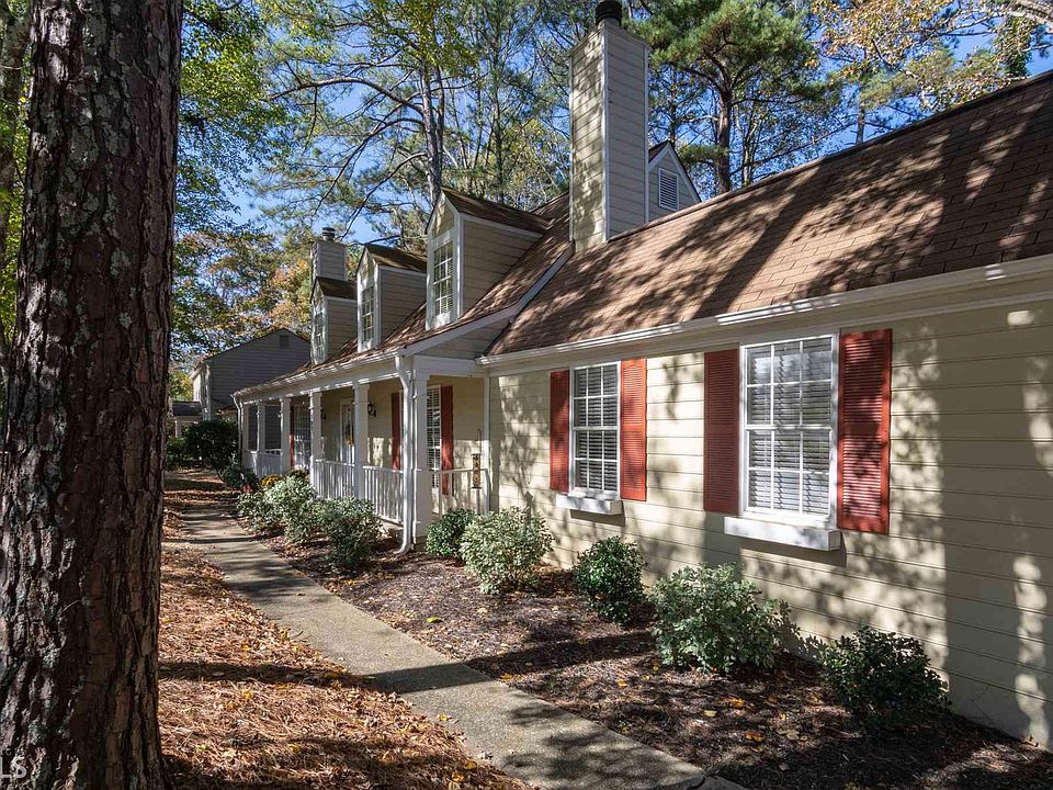 1st image of 205 Crab Orchard Way