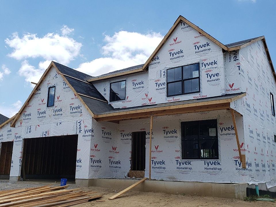 2nd image of 1350 Winding Brook Dr