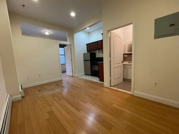 612 West 138th Street image 5 of 7