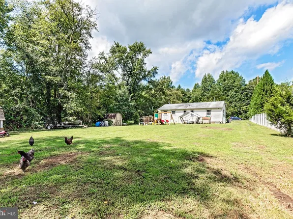 788 Chestnut St, Williamstown, NJ 08094