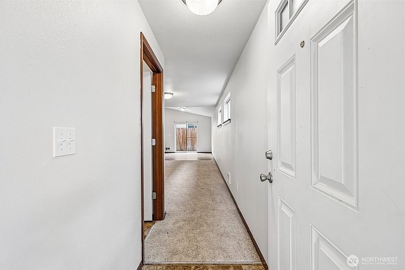 2nd image of 14626 47th Avenue NE