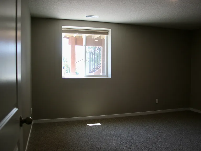 25070 Eagle Vista Dr — Photo 17