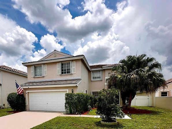 317 SW 191st Ter