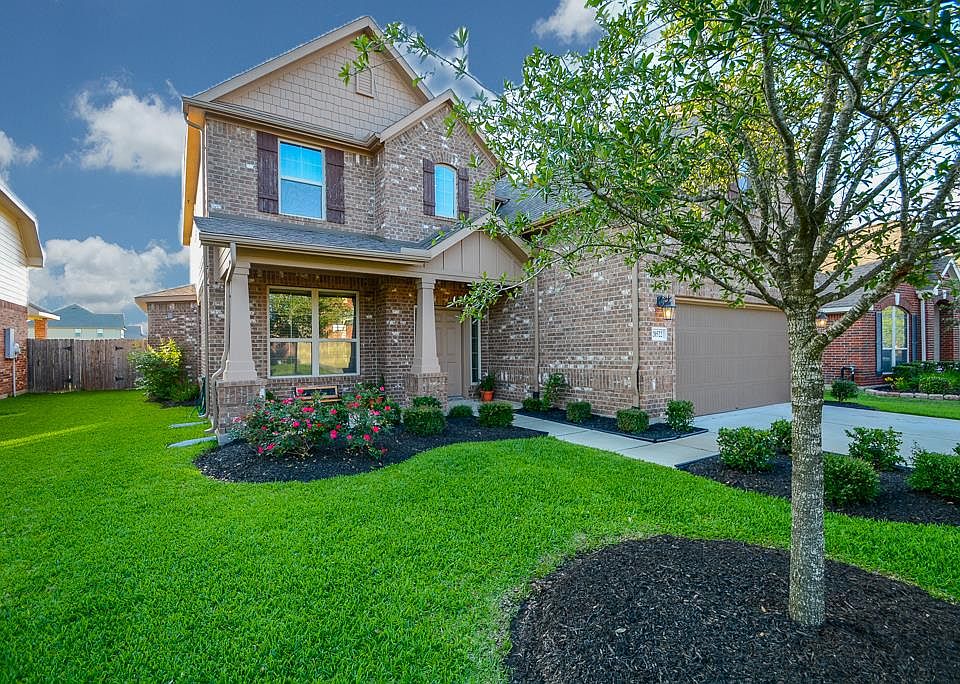 1st image of 20522 Saddleback Chase Ln