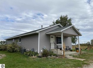 2184 N Mission Rd, Mount Pleasant, MI 48858