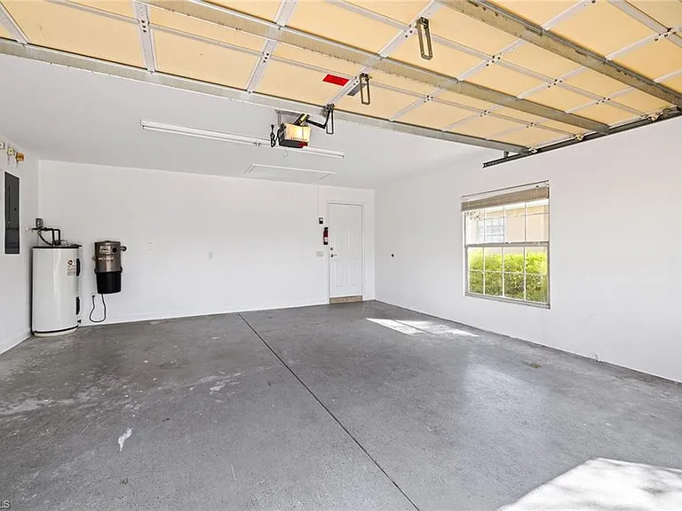 7539 Novara Ct — Photo 28