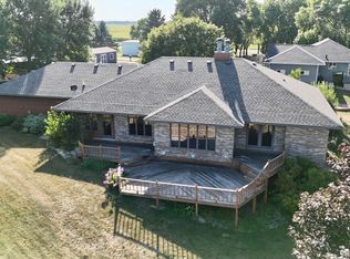 116 Country Club Dr, Milbank, SD 57252