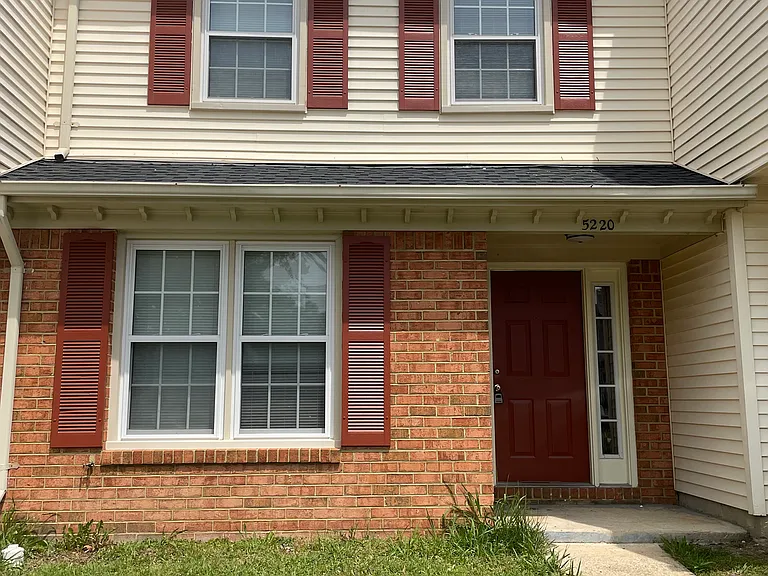 5220 Johnstown Ln — Photo 2