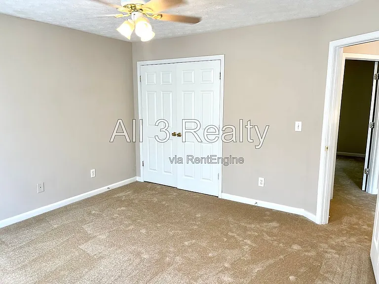 1908 Demilio Dr — Photo 16