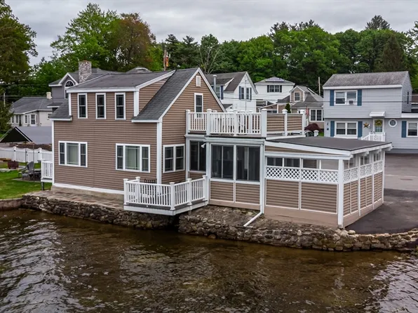 3 Lakeside Ave, Lunenburg, MA 01462