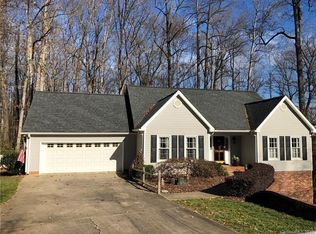 1594 Daybreak Ridge Rd, Kannapolis, NC 28081