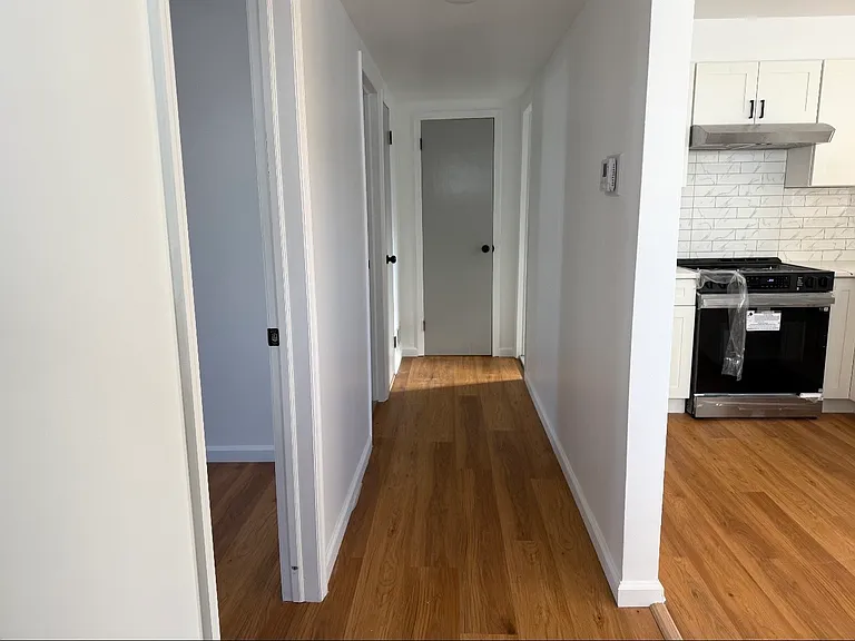 57 Dawson Cir #1 — Photo 1