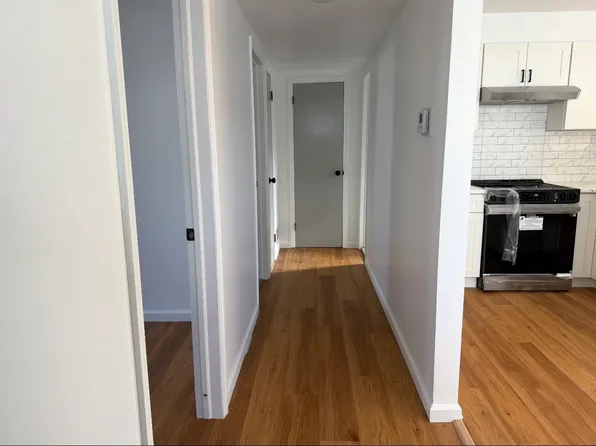 57 Dawson Cir Floor 1, Staten Island, NY 10314