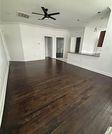 2nd image of 124 N Genois St Unit B