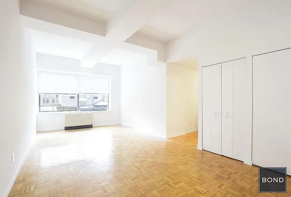 Rented by Bond New York | media 8