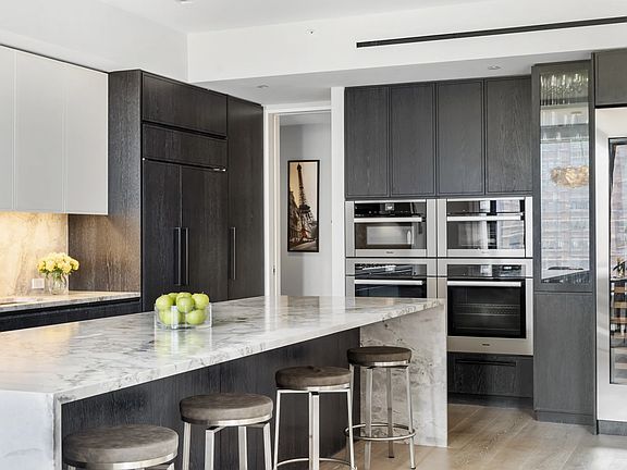 4th image of 11 Beach St APT 7A