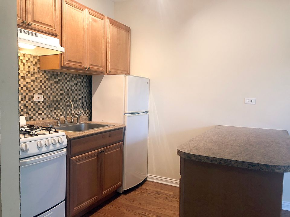 1br kitchen