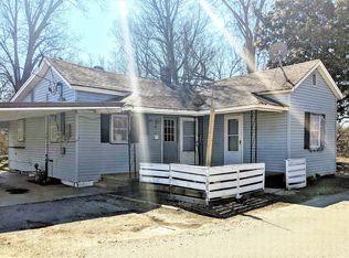 243 E Davis St, Piggott, AR 72454