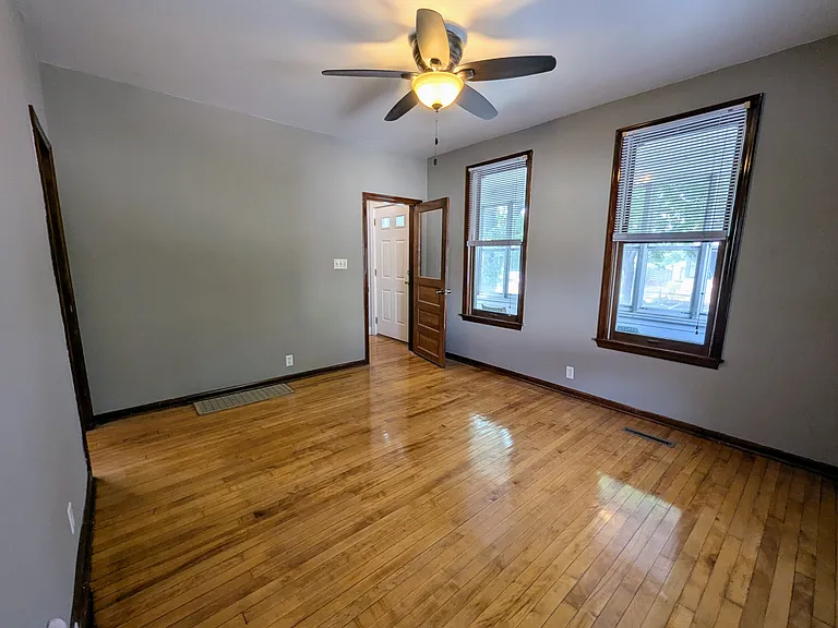 72 Maria Ave — Photo 12