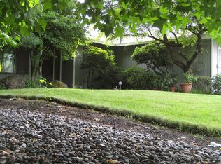 12150 SW Trail Pl, Beaverton, OR 97008