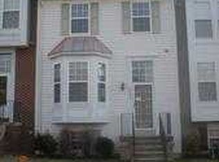8804 Community Square Ln, Upper Marlboro, MD