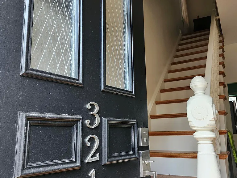 3218 Harcum Way — Photo 3