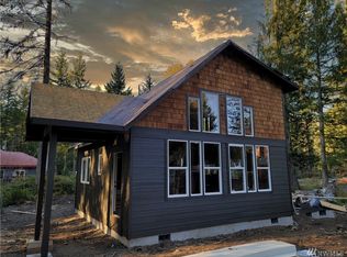 55509 317th Ave E, Ashford, WA 98304