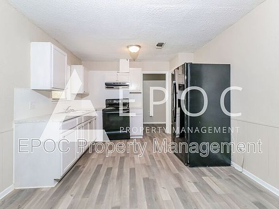 5th image of 1407 Herndon Dr