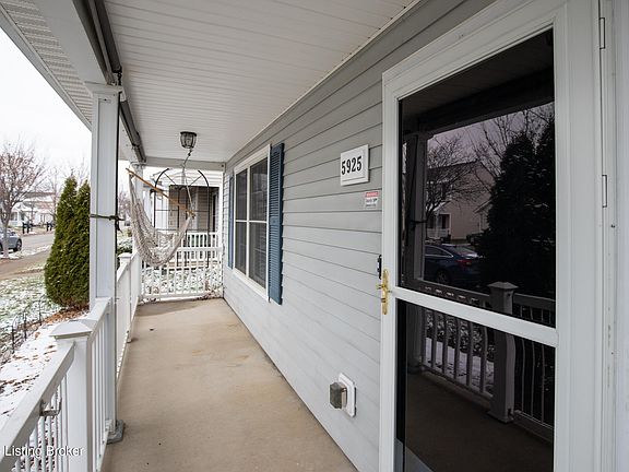 3rd image of 5925 Brandon Dunes Dr