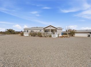 3406 N La Palma Road, Golden Valley, AZ 86413
