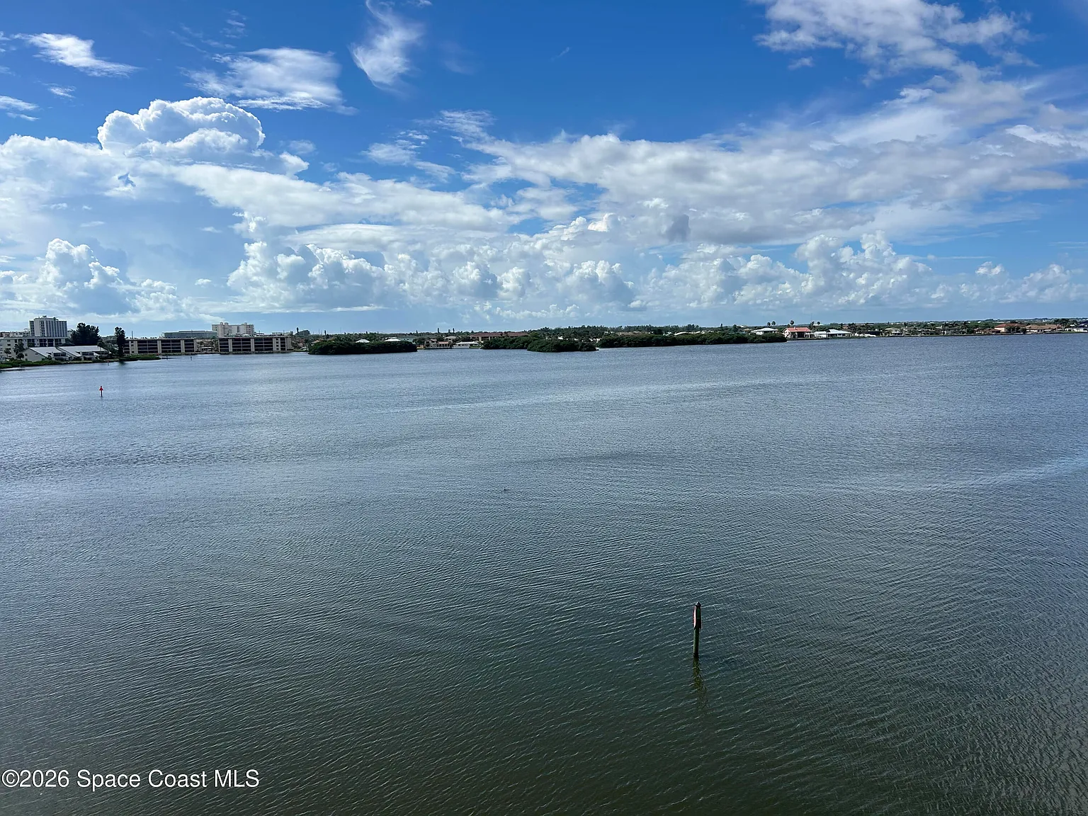 2 bed, 2.0 bath, 1351 sqft, $2,200 — Photo 4