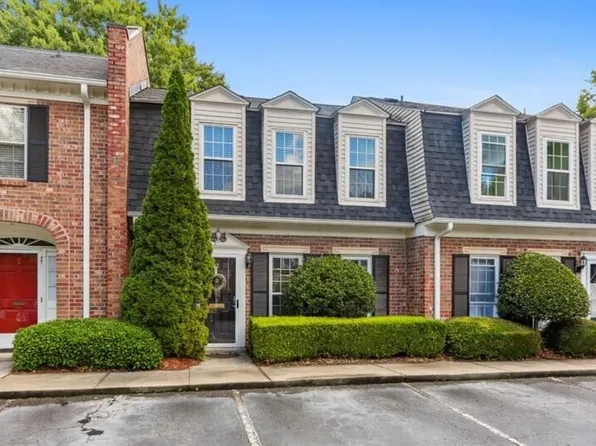2 Surry County Pl NW, Atlanta, GA 30318