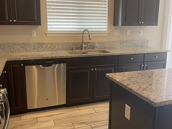 4th image of 10644 Washington Park Dr