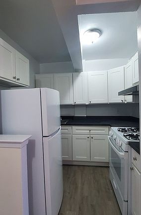 2nd image of 14325 41st Ave APT 411