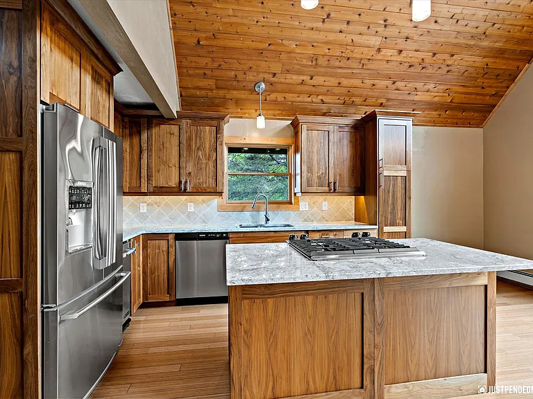 13020 Lupine Rd — Photo 14