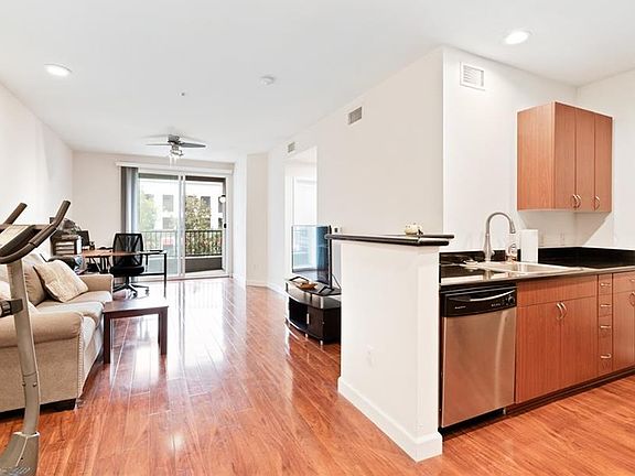 2nd image of 1801 E Katella Ave APT 3046