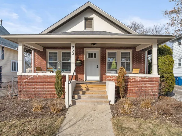933 Woodlawn Ave, Ann Arbor, MI 48104