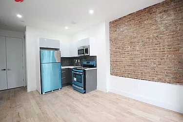 Rented by Next Door Realty NYC