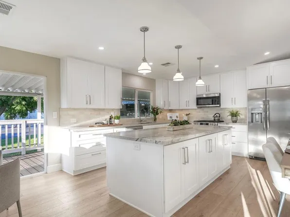 3445 Don Ortega Dr, Carlsbad, CA 92010