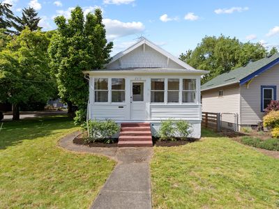 2515 SE Tacoma St, Portland, OR, 97202